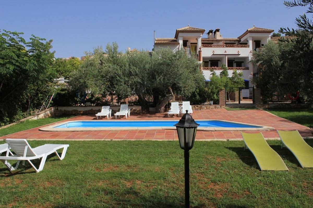 Apartamentos La Granja Hinojares Bagian luar foto