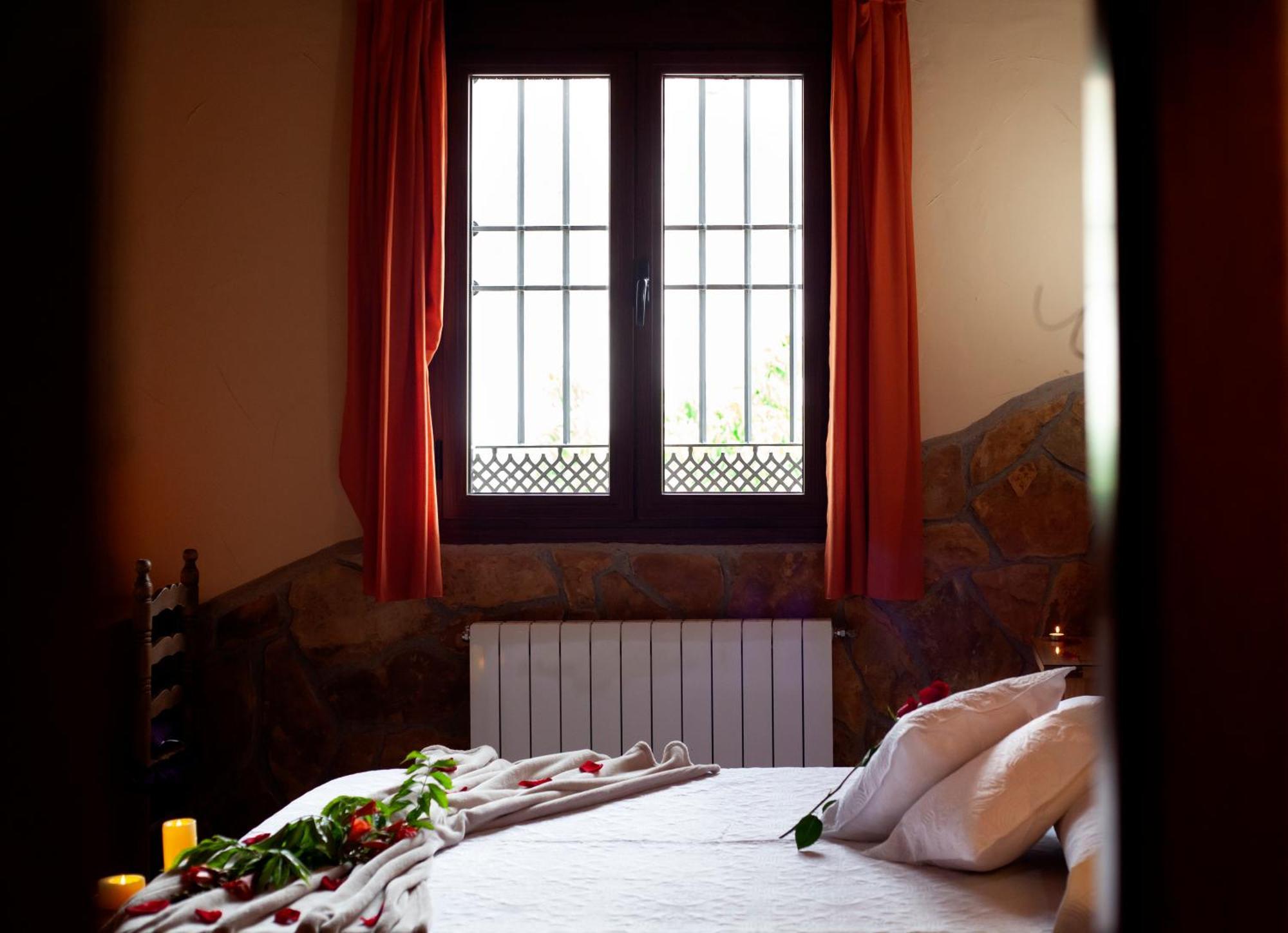 Apartamentos La Granja Hinojares Bagian luar foto