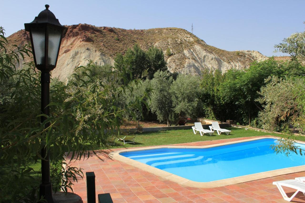 Apartamentos La Granja Hinojares Bagian luar foto